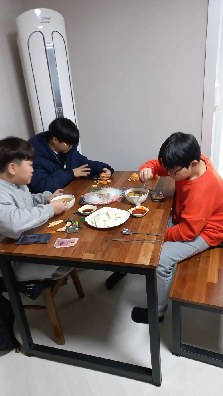 2023년 12월 24~25일 주일예배 & 성탄절축하감사예배 사진 6